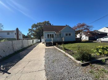 182 Lexington Road