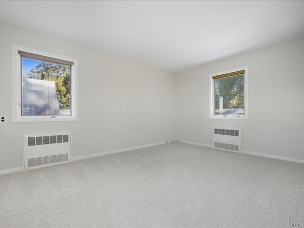 54 Fairfield Avenue, Port Washington NY 11050
