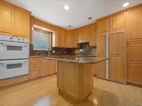 54 Fairfield Avenue, Port Washington NY 11050