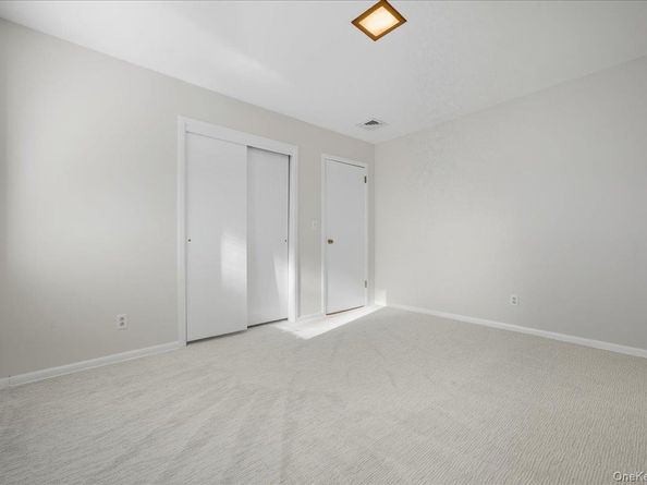 54 Fairfield Avenue, Port Washington NY 11050