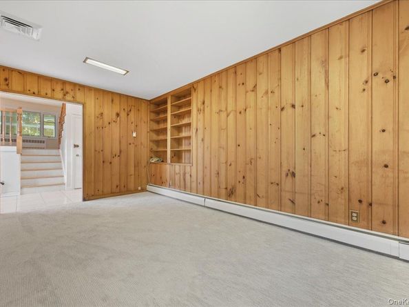 54 Fairfield Avenue, Port Washington NY 11050