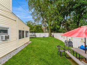 13 Floral Lane, Westbury NY 11590