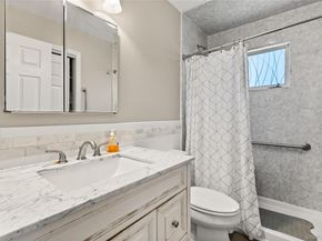 18 Campbell Lane, East Islip NY 11730