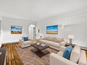 673 Locust Street 1F, Mount Vernon NY 10552