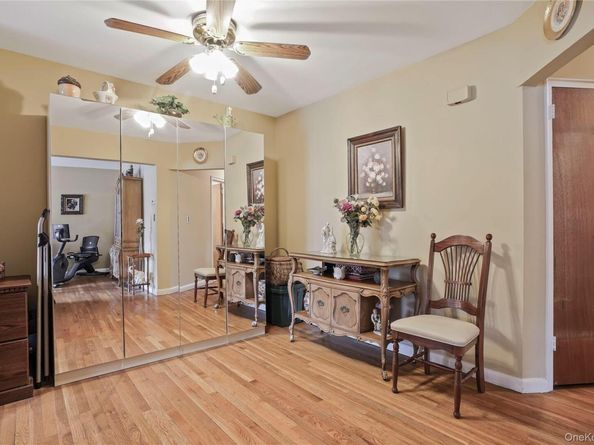 6035 75th Street, Middle Village NY 11379