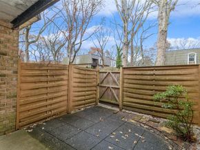 655 Middle Country Road 4D1, Coram NY 11727