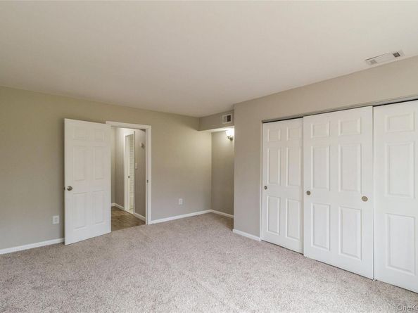 655 Middle Country Road 4D1, Coram NY 11727