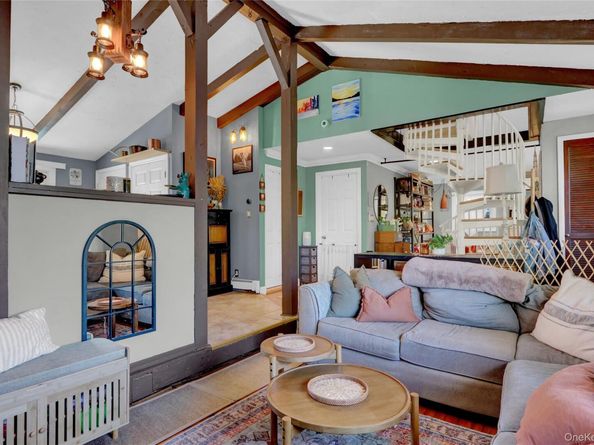 25 Zenith Road, Rocky Point NY 11778