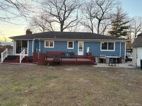 18 Tyte Drive, Riverhead NY 11901