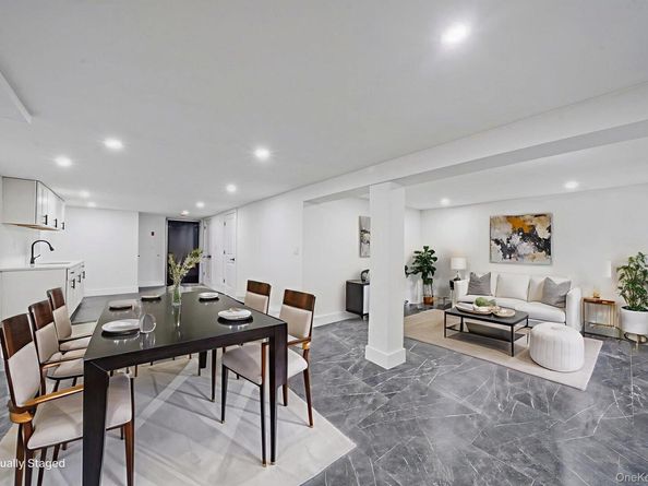 21407 110th Avenue, Queens Village NY 11429