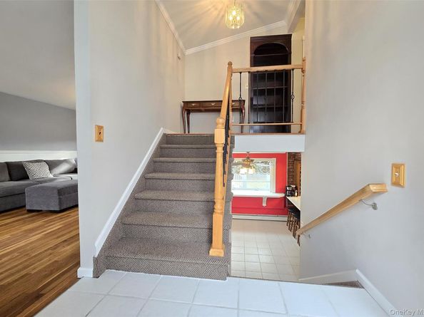 50 Spur Lane, Centereach NY 11720