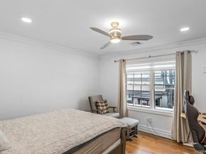 7 Sebree Place, Plainview NY 11803