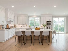 2 Lee Place, Old Bethpage NY 11804