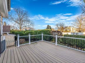 32 Everett, Lynbrook NY 11563