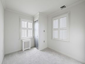 32 Everett, Lynbrook NY 11563