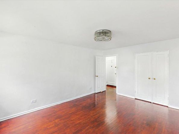 144-37 79th ave 1R, Kew Garden Hills NY 11367