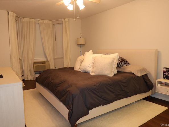 15-01 Jordan Court 104M, Bayside NY 11360