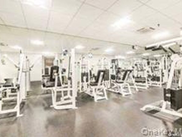 15-01 Jordan Court 104M, Bayside NY 11360