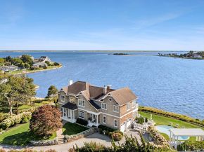 19 Canal Way, Hampton Bays NY 11946