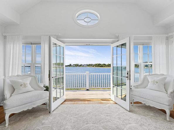 19 Canal Way, Hampton Bays NY 11946