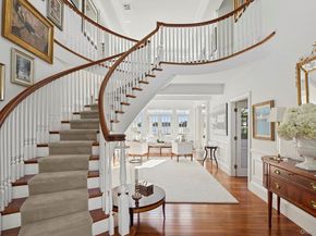 19 Canal Way, Hampton Bays NY 11946