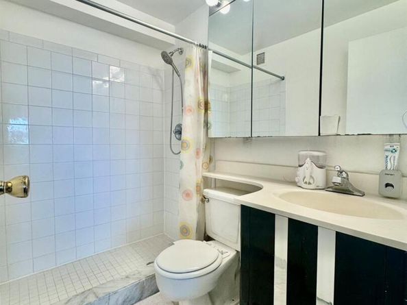 147-20 35th Avenue 11E, Flushing NY 11354
