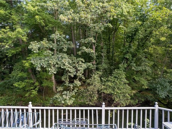 6 Love Lane, Harrison NY 10528