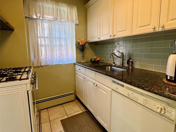 80 E Hartsdale Avenue 321, Hartsdale NY 10530