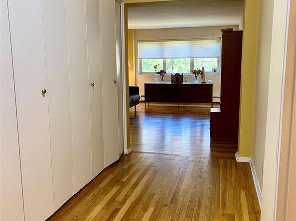 80 E Hartsdale Avenue 321, Hartsdale NY 10530