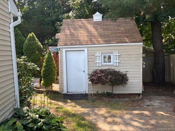 11 Segal Avenue, Riverhead NY 11901