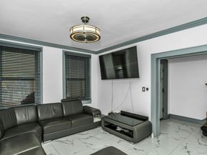 28 lexington Avenue, Freeport NY 11520