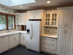 159 Oakview Avenue, Farmingdale NY 11735