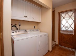 159 Oakview Avenue, Farmingdale NY 11735