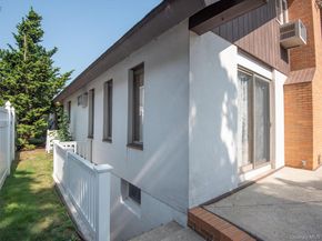 159 Oakview Avenue, Farmingdale NY 11735