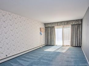 159 Oakview Avenue, Farmingdale NY 11735