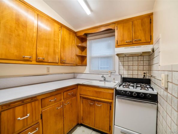 7719 252nd Street, Bellerose NY 11426