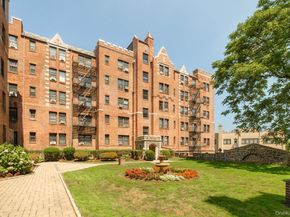 23 Old Mamaroneck Road 1M, White Plains NY 10605