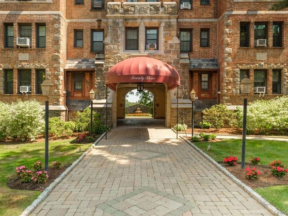 23 Old Mamaroneck Road 1M, White Plains NY 10605