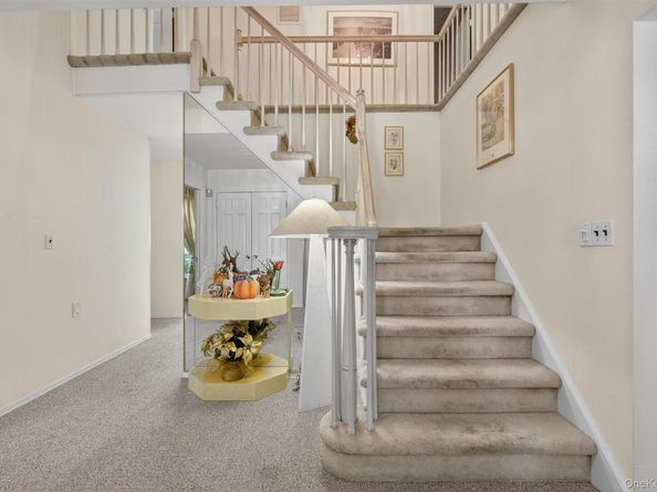 27 Orchard Hill Road, Katonah NY 10536