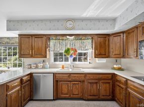 27 Orchard Hill Road, Katonah NY 10536