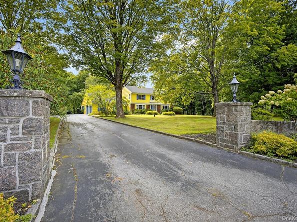 27 Orchard Hill Road, Katonah NY 10536