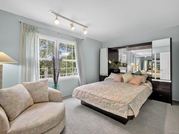 27 Orchard Hill Road, Katonah NY 10536