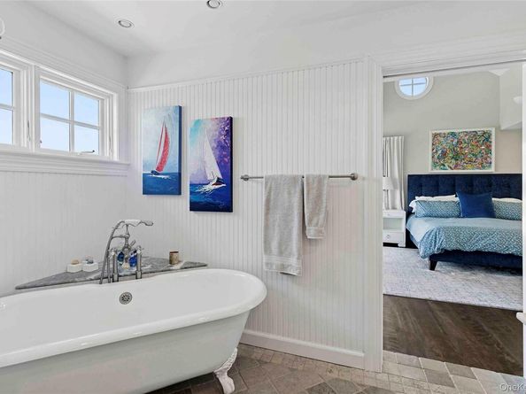 69 Shore Road, Westhampton NY 11977