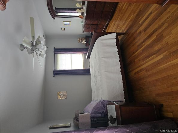 51 E Fort Hill Road, Yonkers NY 10710