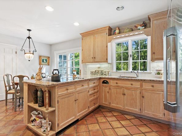 12 Stonewall Court, South Salem NY 10590