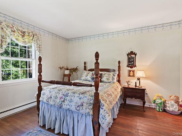 12 Stonewall Court, South Salem NY 10590