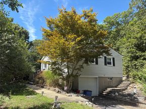 54 Magnolia Drive, Rocky Point NY 11778