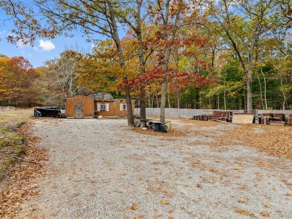 110 E Bartlett Road, Middle Island NY 11953