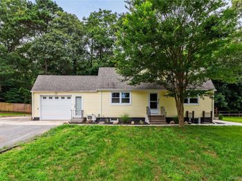 110 E Bartlett Road