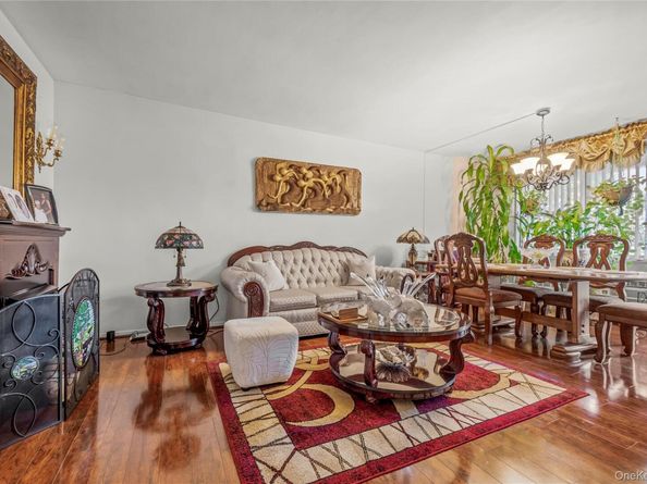 12399 Flatlands Avenue 1L, Brooklyn NY 11207